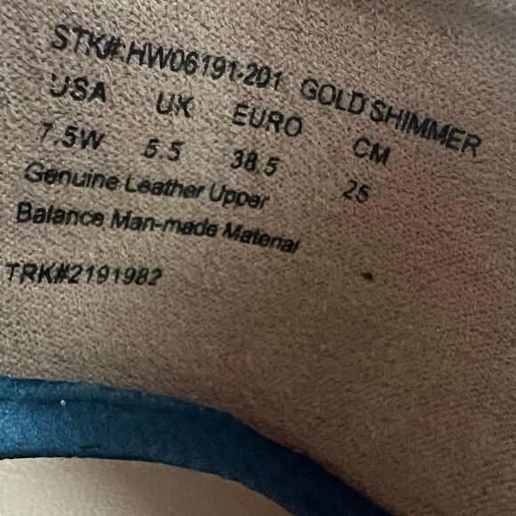 Hush Puppies The Body Shoe Ballet Flats Womens 7.5W Gold Shimmer Round Toe - Picture 8 of 9